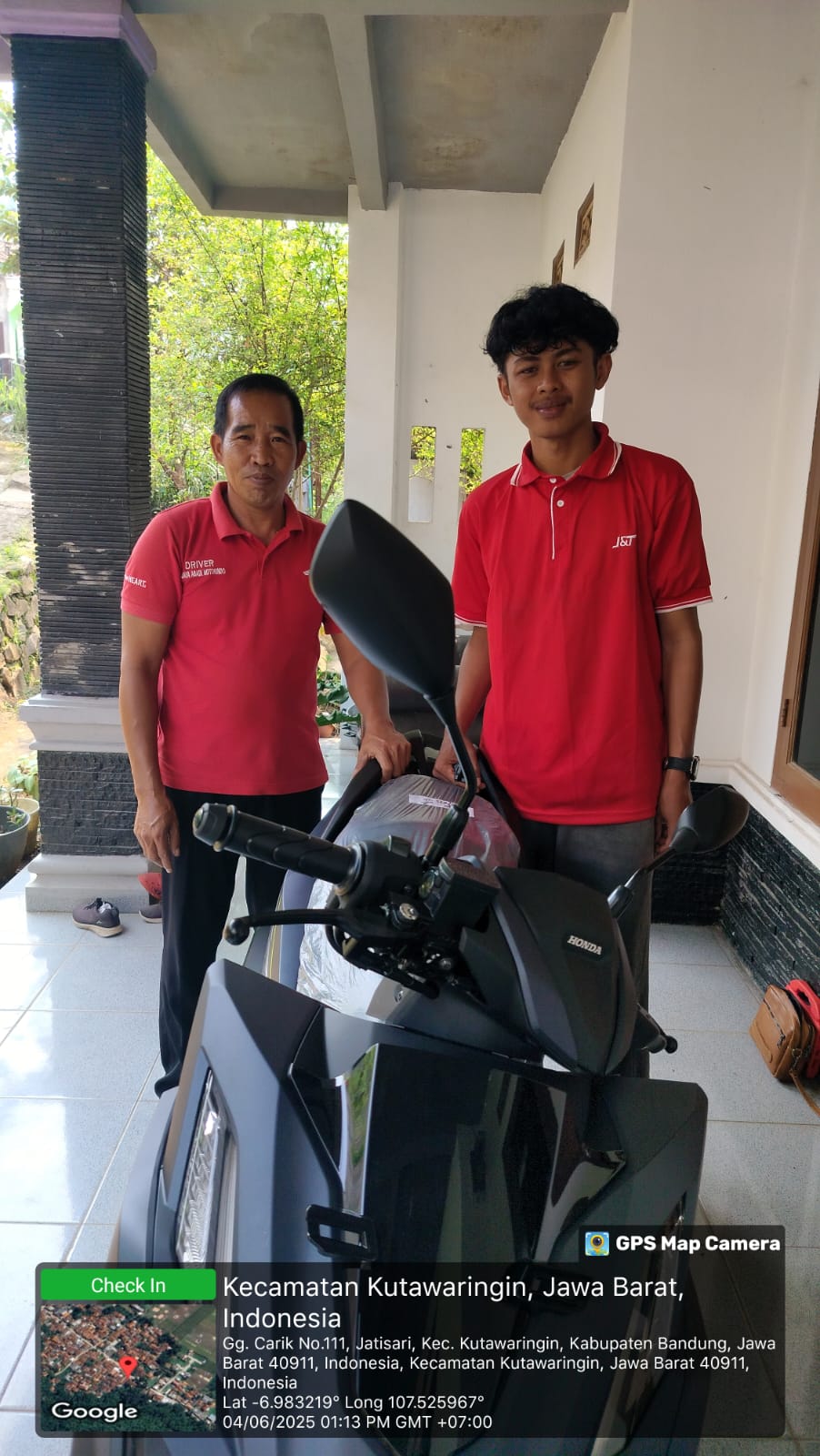 Serah terima unit Honda - nama konsumen